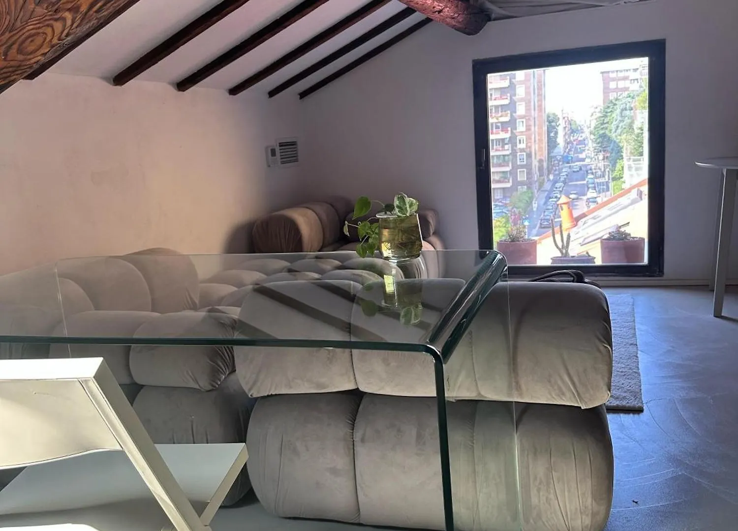 Ferienwohnung The Savona Design Attic Mailand