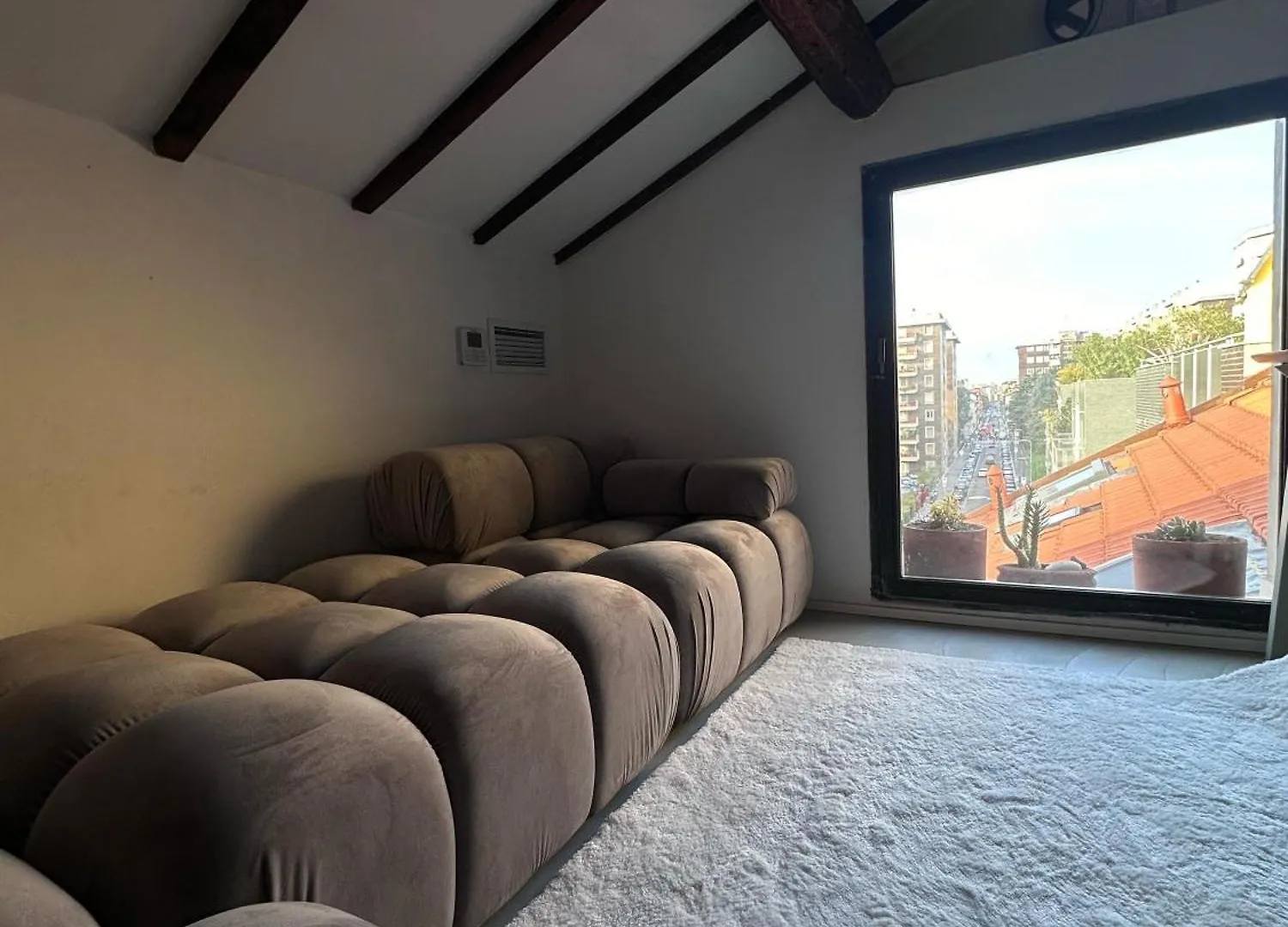 Ferienwohnung The Savona Design Attic Mailand 0*,