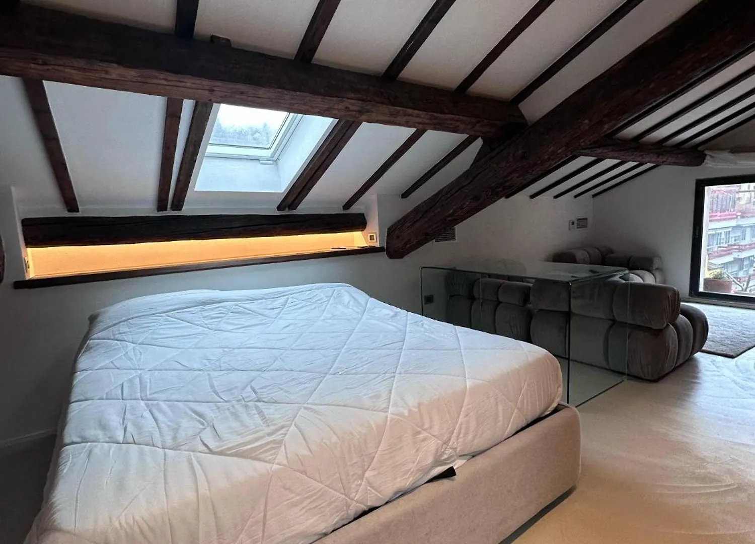 Ferienwohnung The Savona Design Attic Mailand